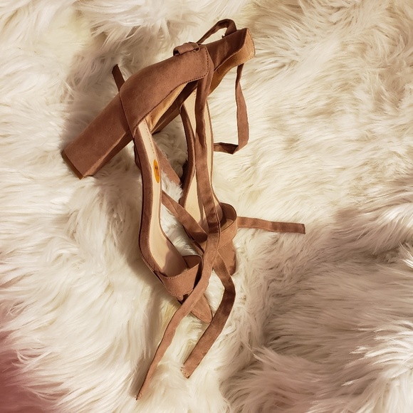 Madden girl strappy sandal - Picture 2 of 4